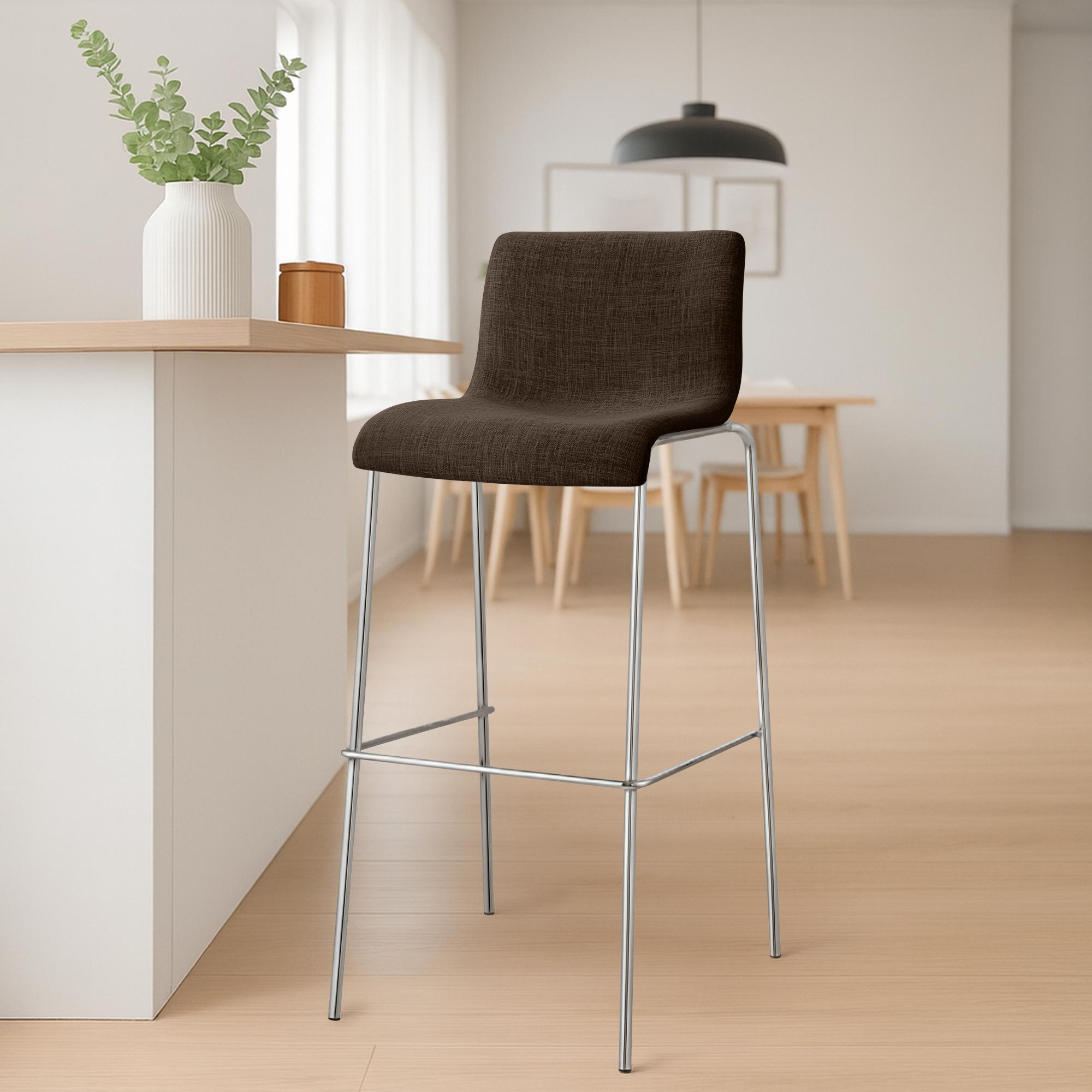 Sgabello da bar Hover in tessuto con base a quattro gambe