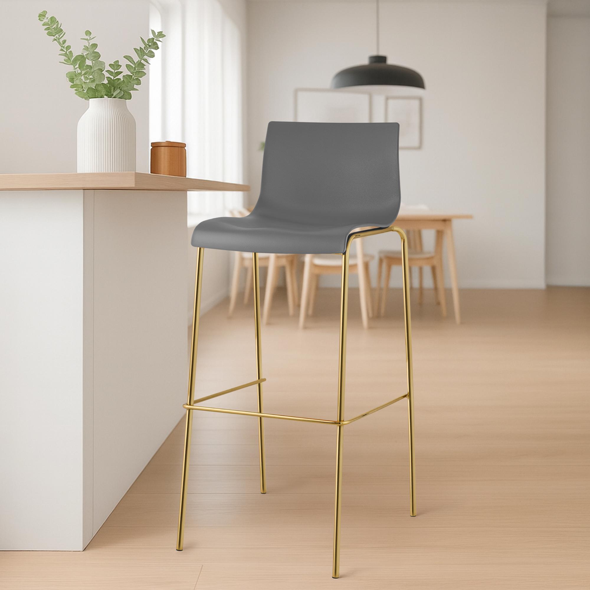 Set da 2 sgabelli da bar Hover in plastica con base a 4 gambe color oro