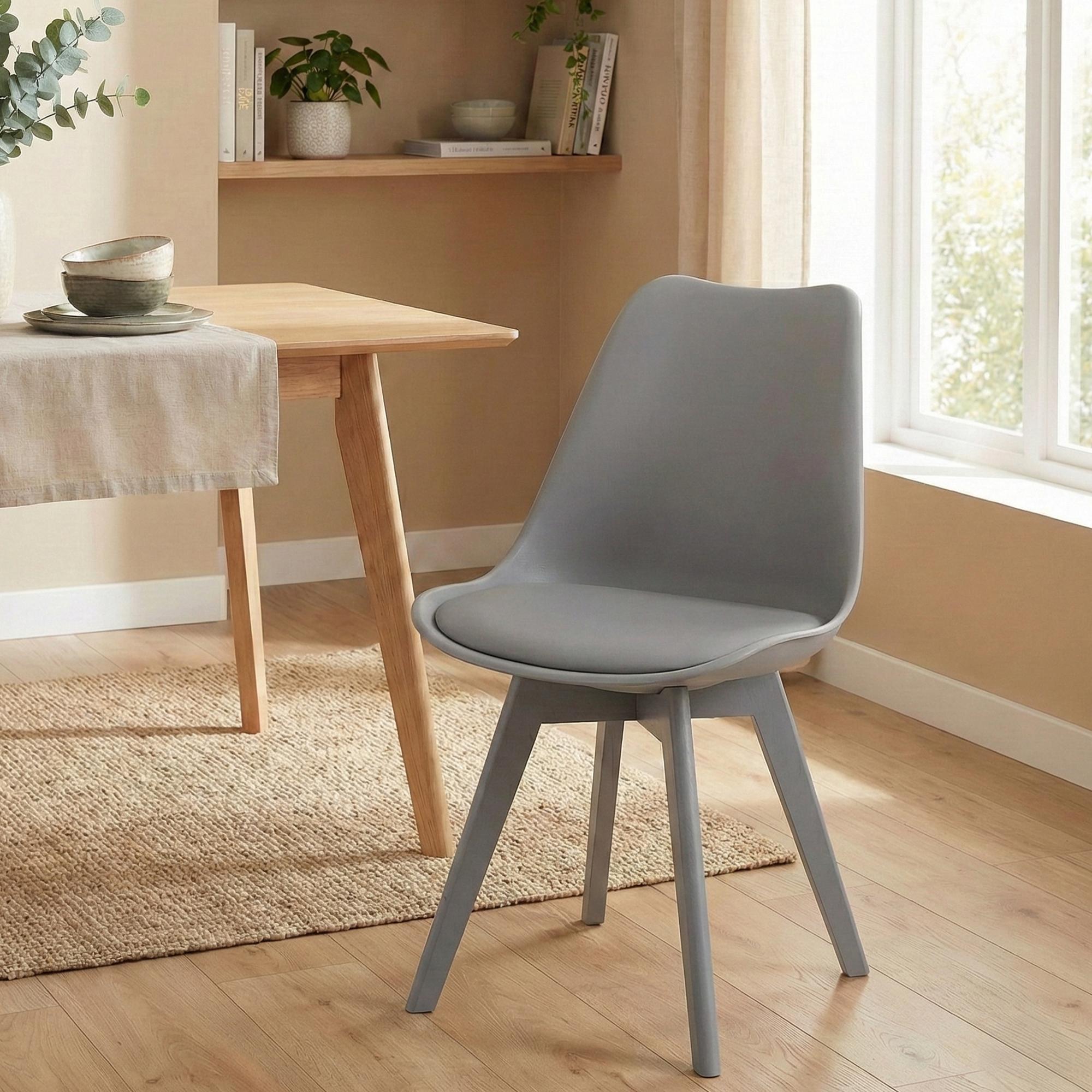 Set 4 sedie da pranzo Linares eleganti e confortevoli per ogni ambiente