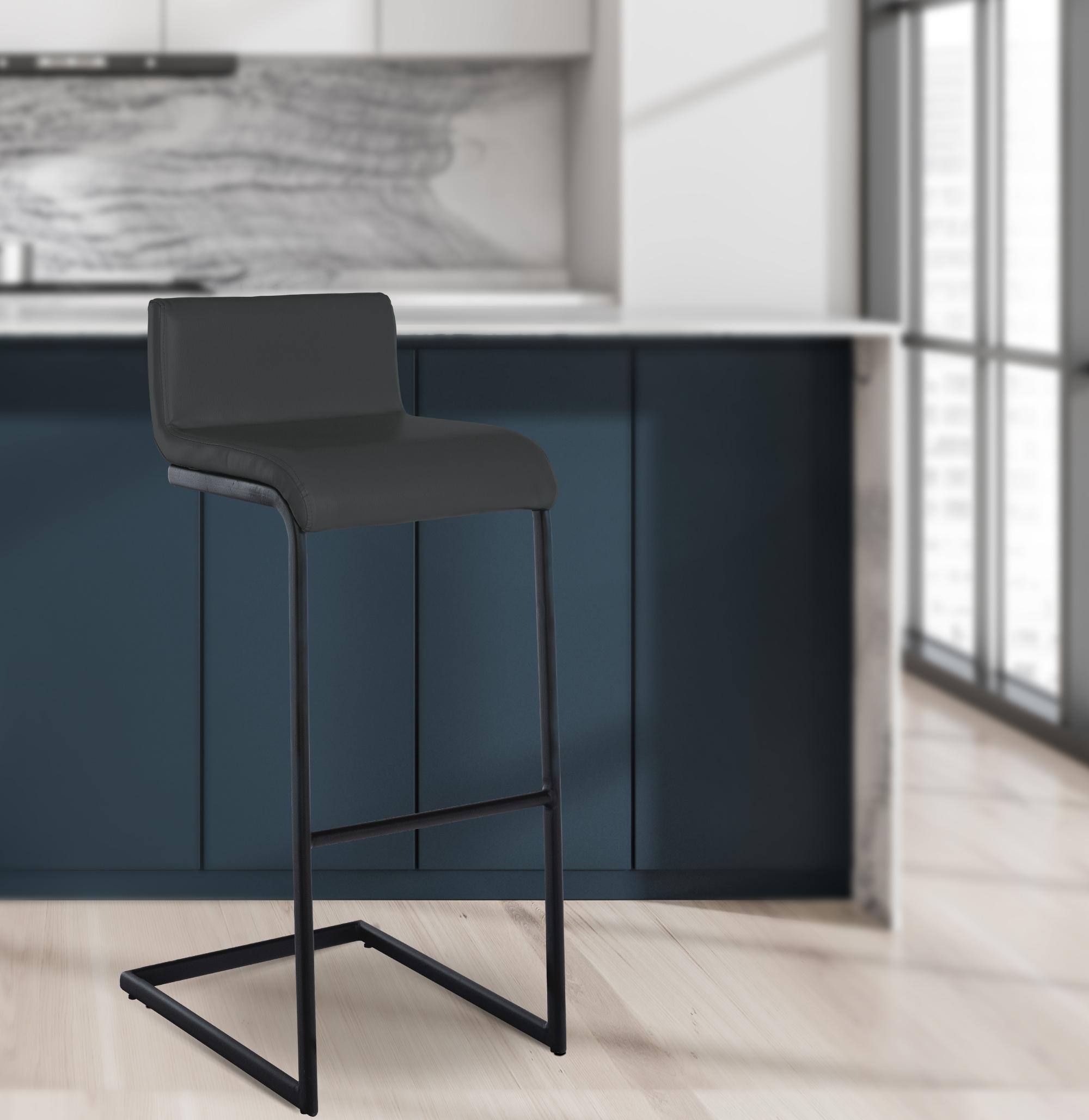 Sgabello Newport