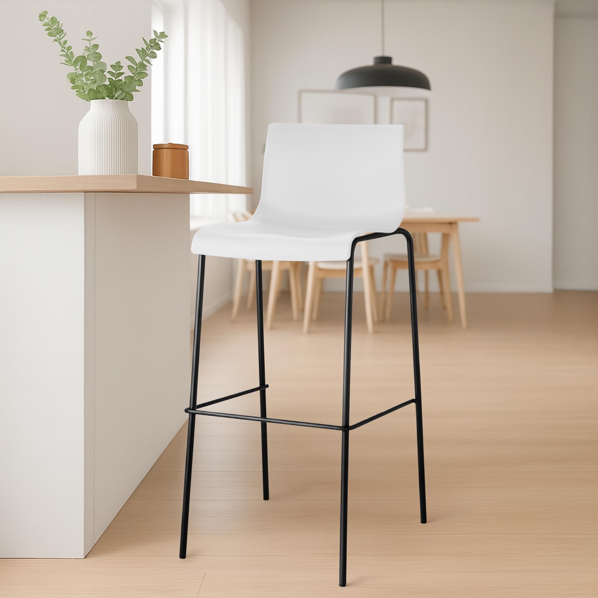 Set di 2 sgabelli da bar Hover in plastica con base a 4 gambe