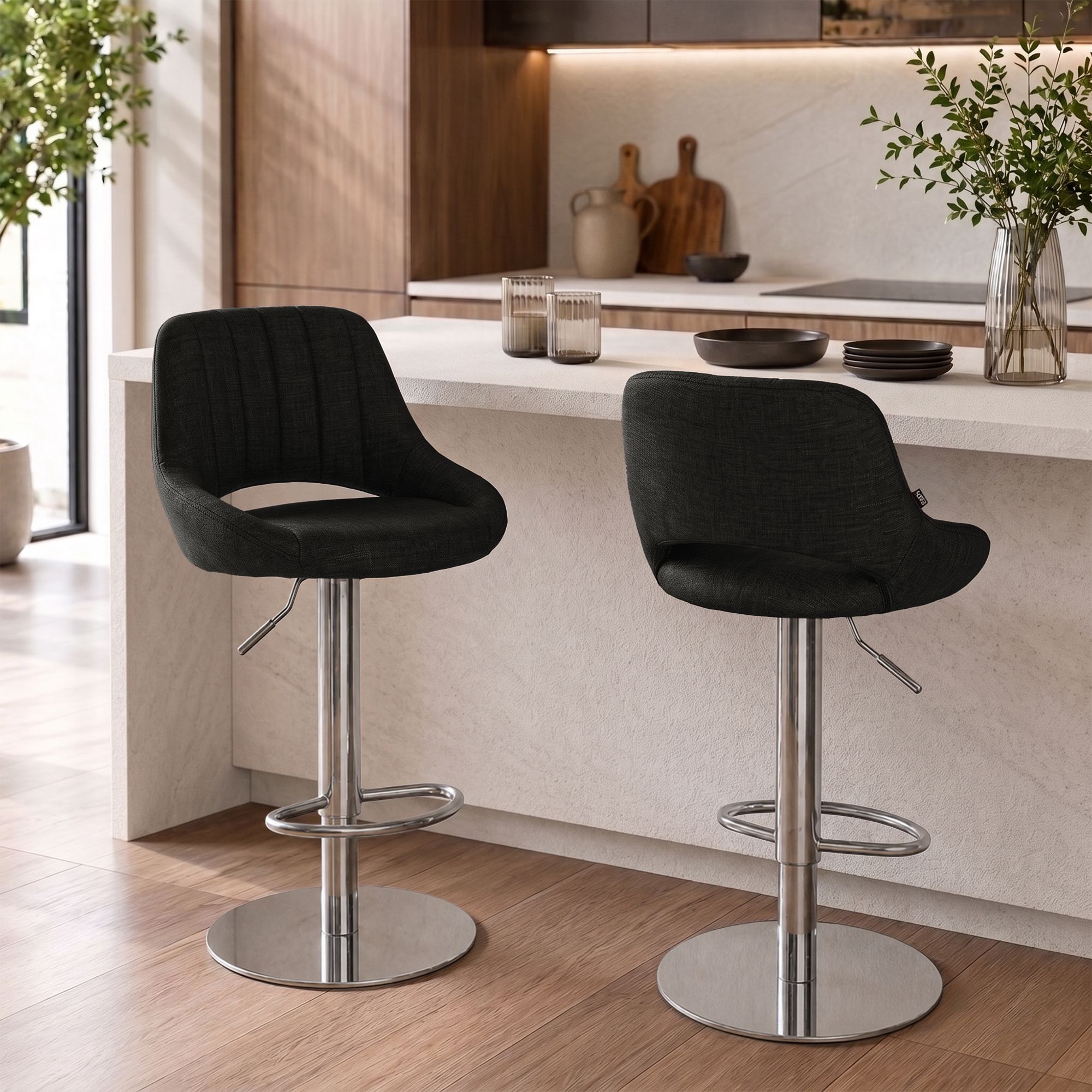 Set di 2 sgabelli da bar Milet cromati con base extra pesante