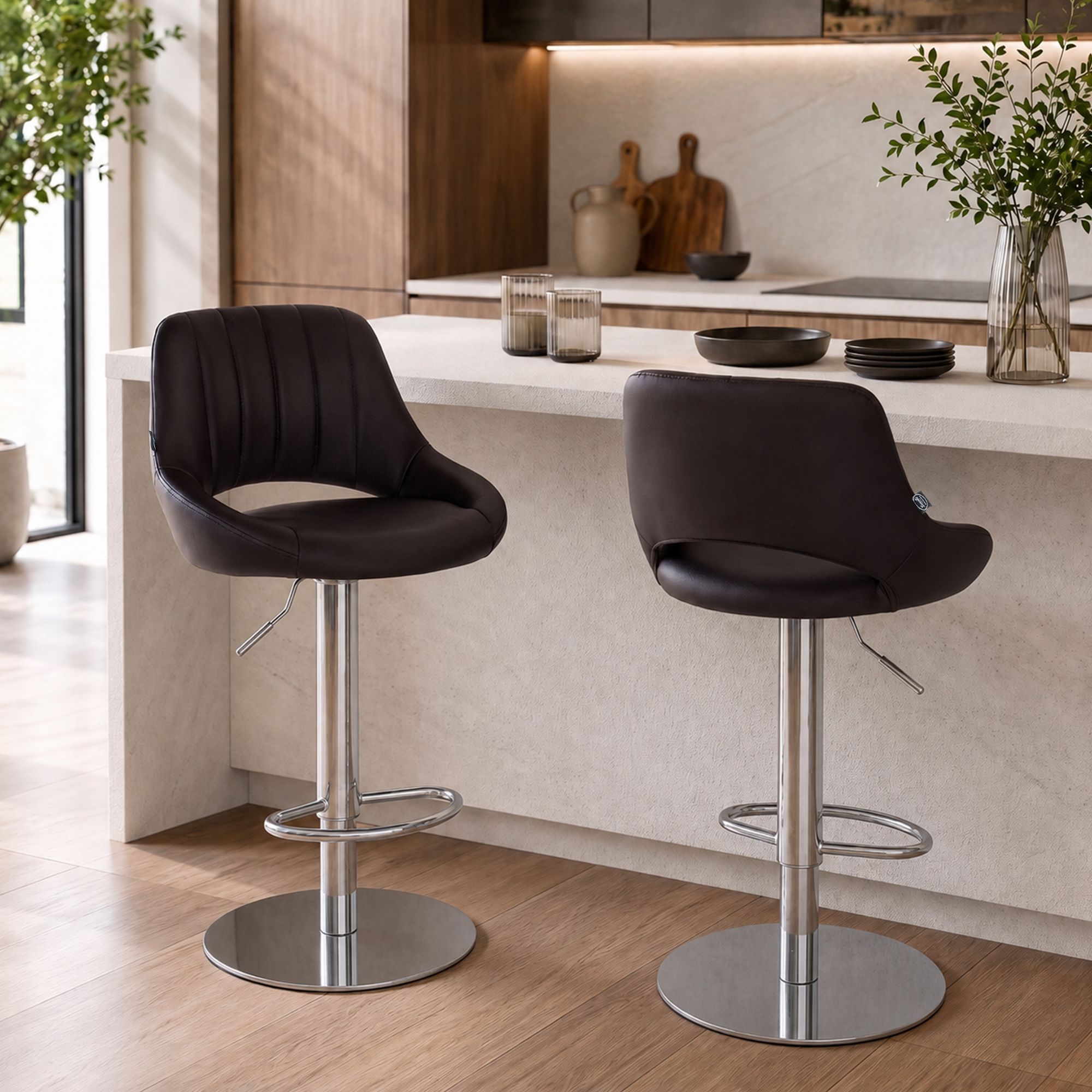Set di 2 sgabelli da bar Milet cromati con base extra pesante