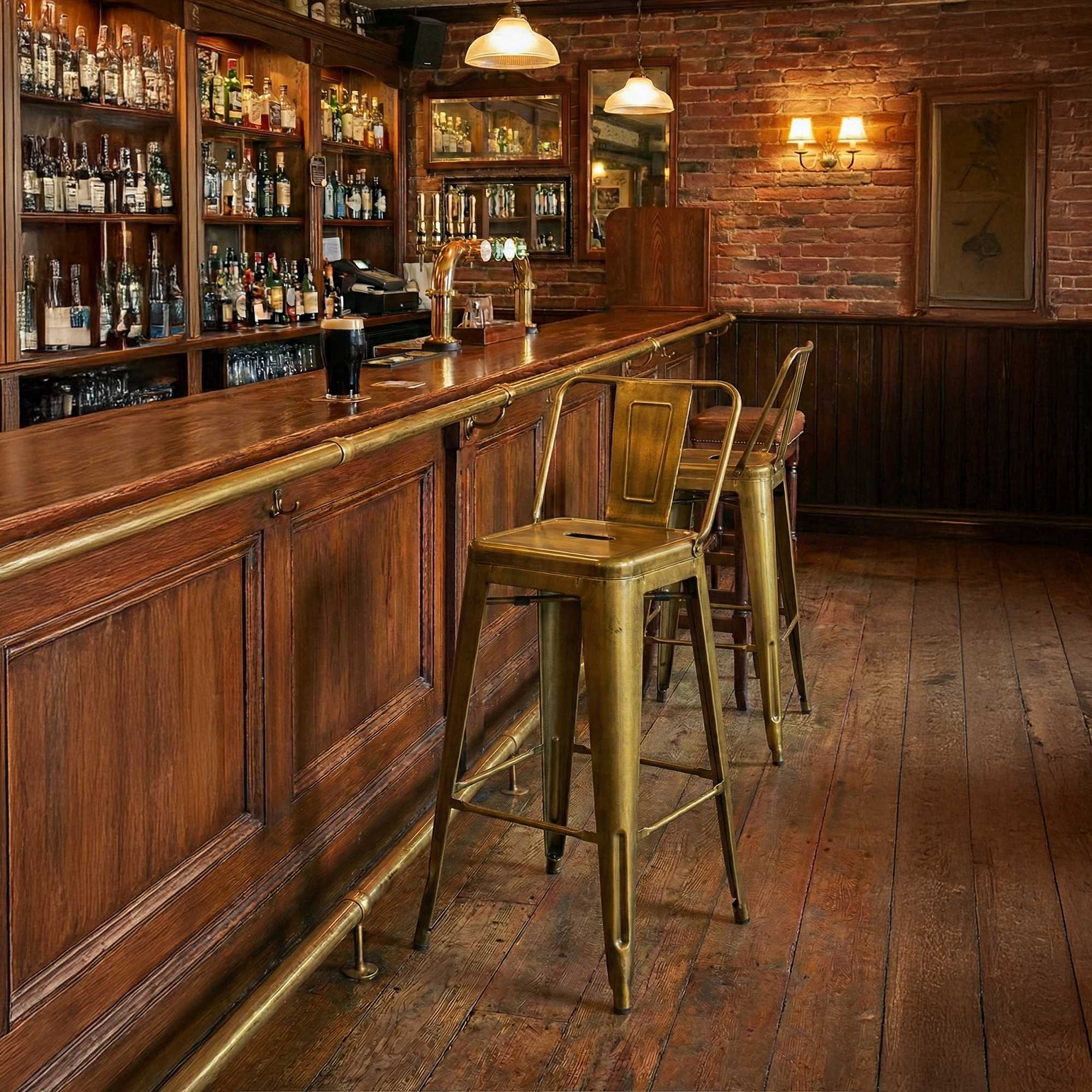 Set di 4 sgabelli da bar Mason