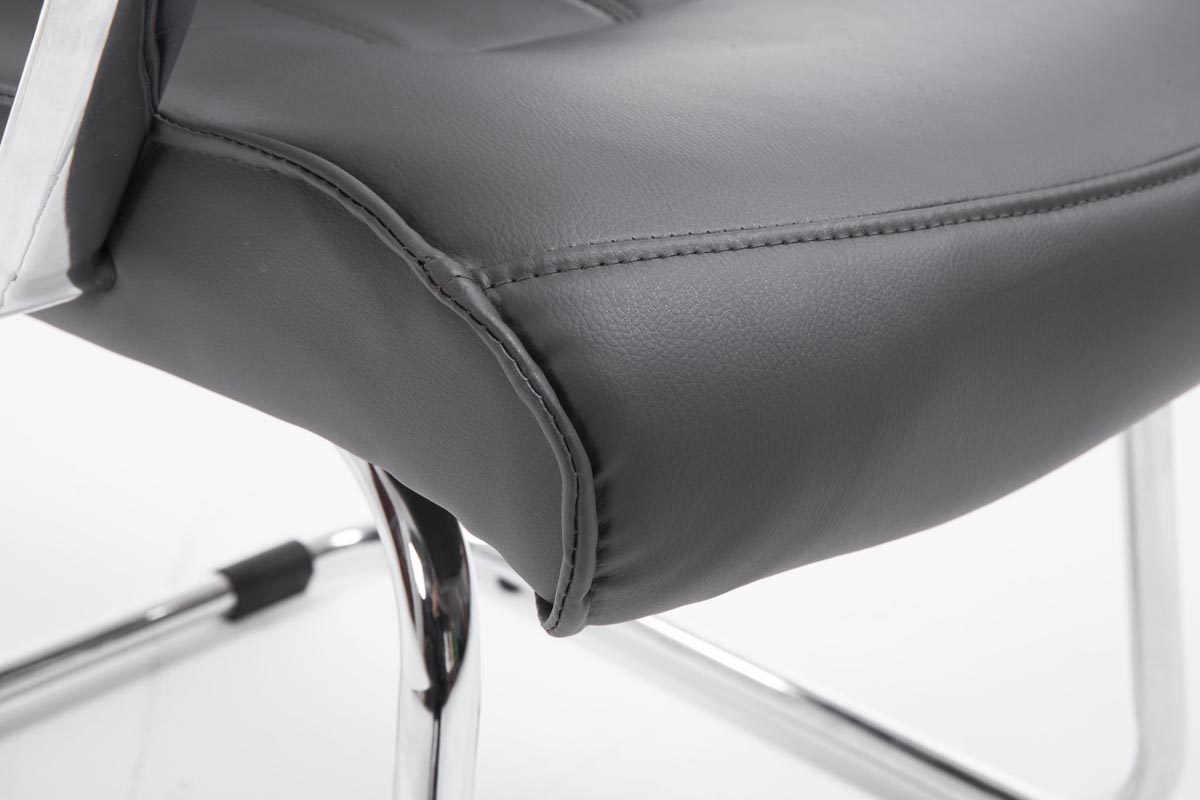 Sedia Basel V2 in similpelle