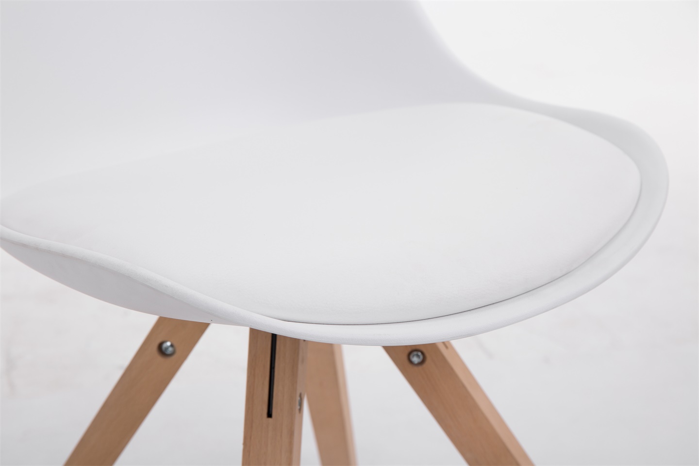Sedia Toulouse in similpelle gambe quadrate